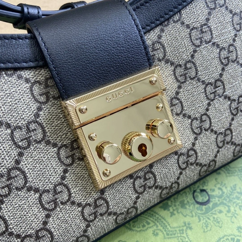 Gucci Top Handle Bags 4011-0053