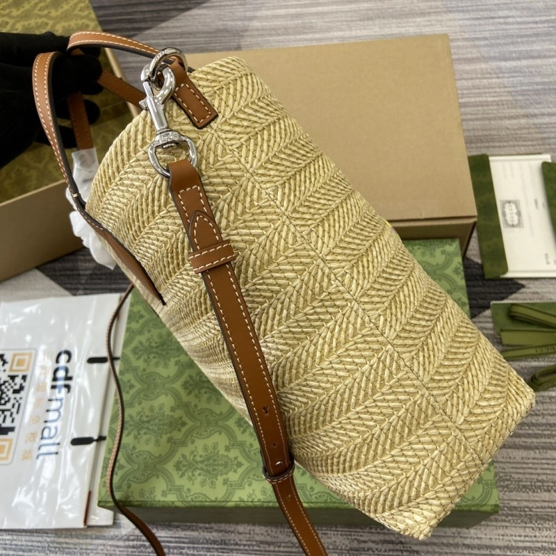 Gucci Shopping Bags 4011-0097