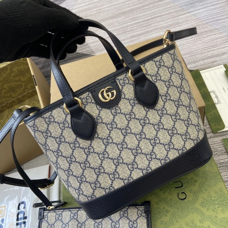 Gucci Shopping Bags 4011-0108