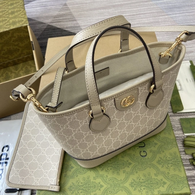 Gucci Shopping Bags 4011-0109