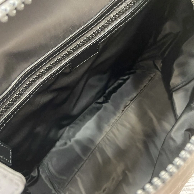 Gucci Backpacks 4011-0112