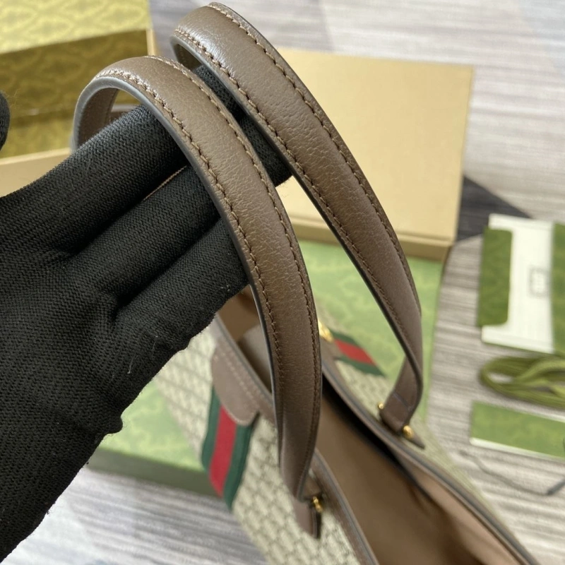 Gucci Shopping Bags 4011-0137