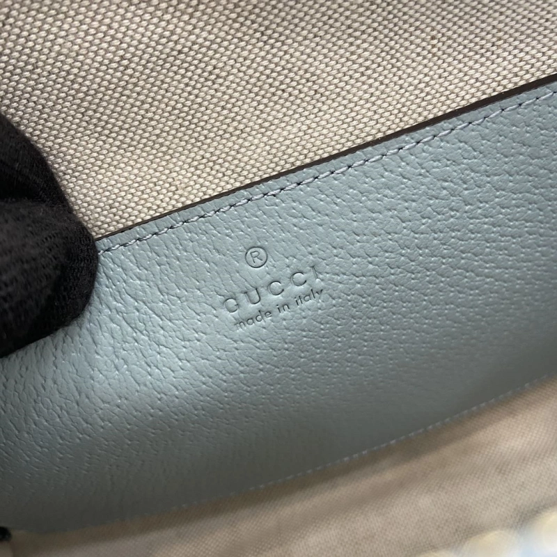 Gucci Clutch Bags 4011-0145