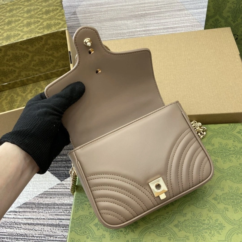 Gucci Top Handle Bags 4011-0199