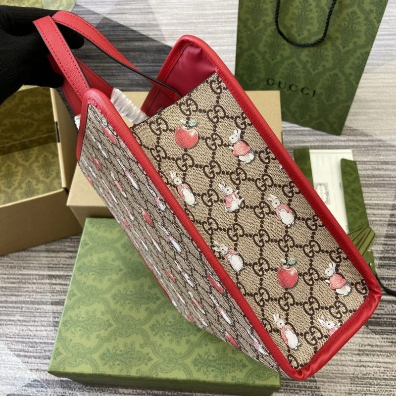 Gucci Shopping Bags 4011-0222
