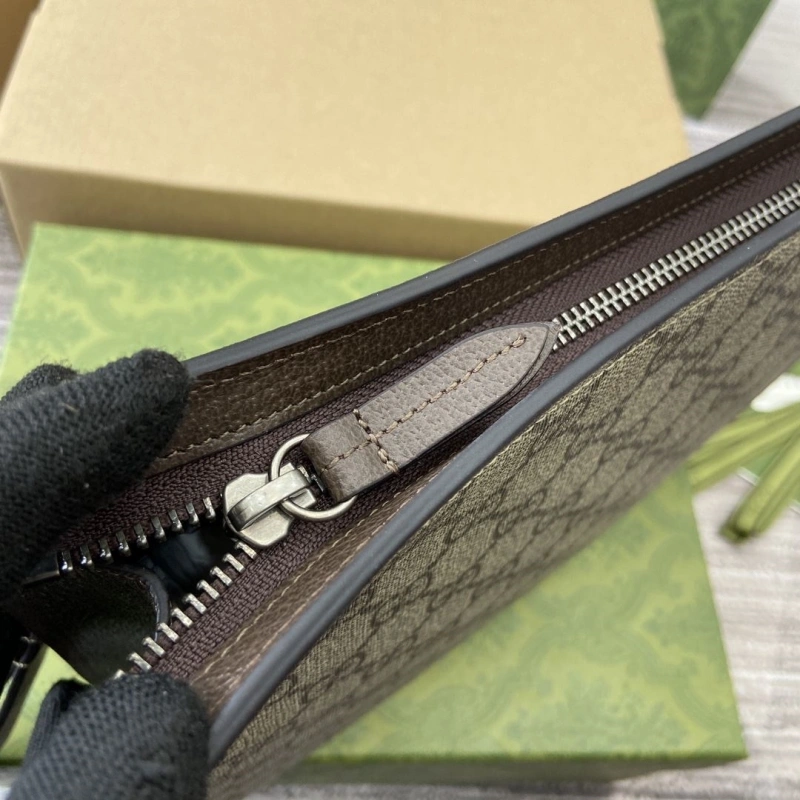 Gucci Clutch Bags 4011-0229