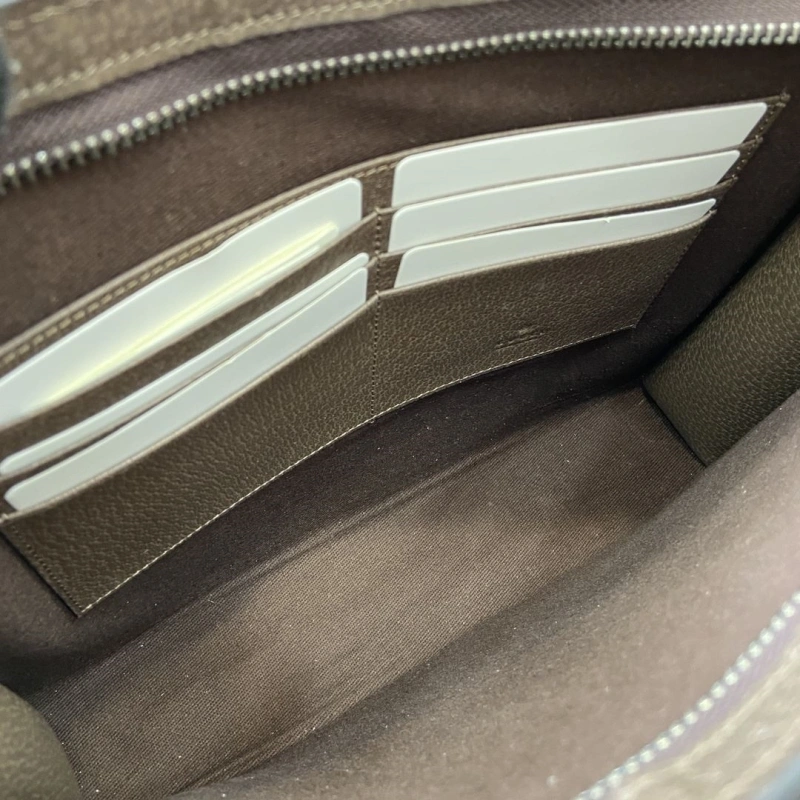 Gucci Clutch Bags 4011-0229