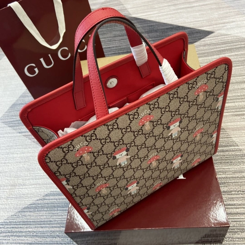 Gucci Shopping Bags 4011B-0010