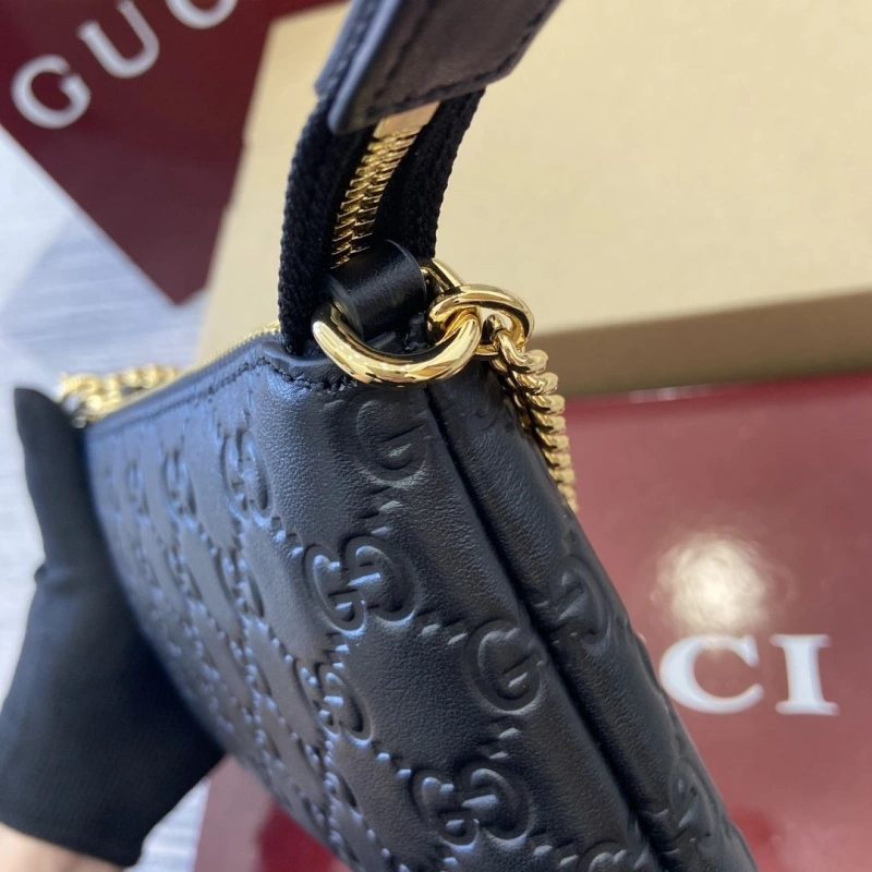 Gucci Top Handle Bags 4011B-0011
