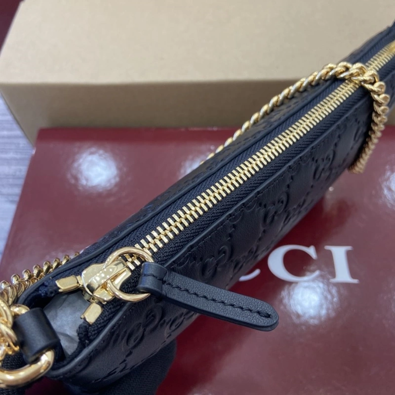 Gucci Top Handle Bags 4011B-0011