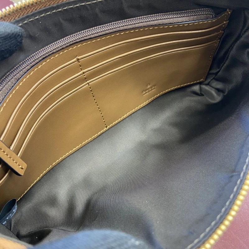 Gucci Top Handle Bags 4011B-0013