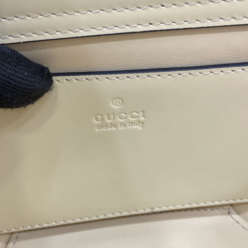 Gucci Shopping Bags 4011B-0039
