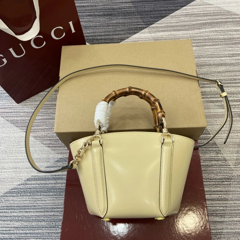 Gucci Shopping Bags 4011B-0039