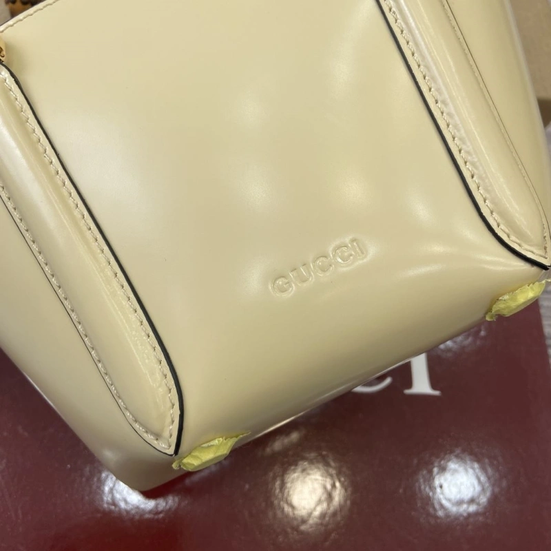 Gucci Shopping Bags 4011B-0039