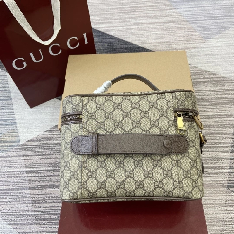 Gucci Cosmetic Bags 4011B-0102