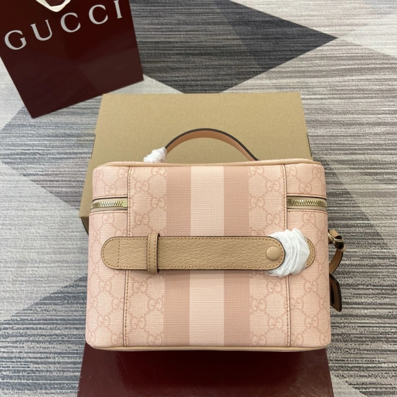 Gucci Cosmetic Bags 4011B-0117