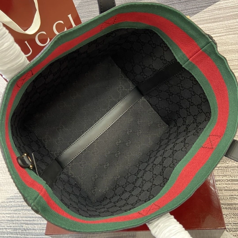 Gucci Shopping Bags 4011B-0133