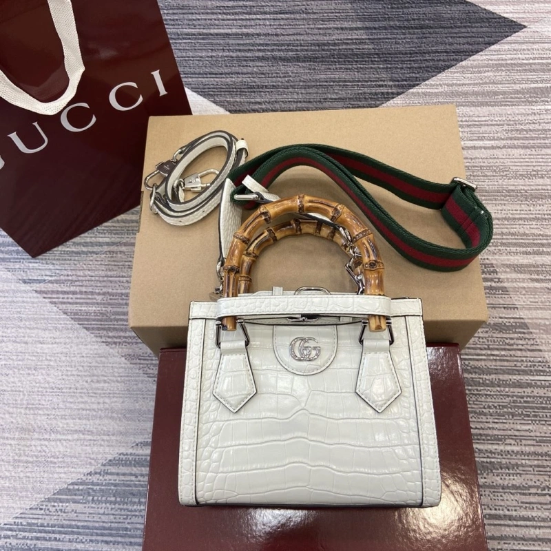 Gucci Top Handle Bags 4011B-0136