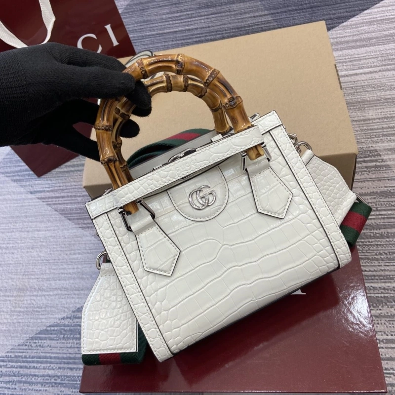 Gucci Top Handle Bags 4011B-0136