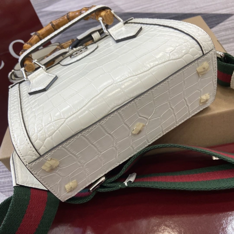 Gucci Top Handle Bags 4011B-0136