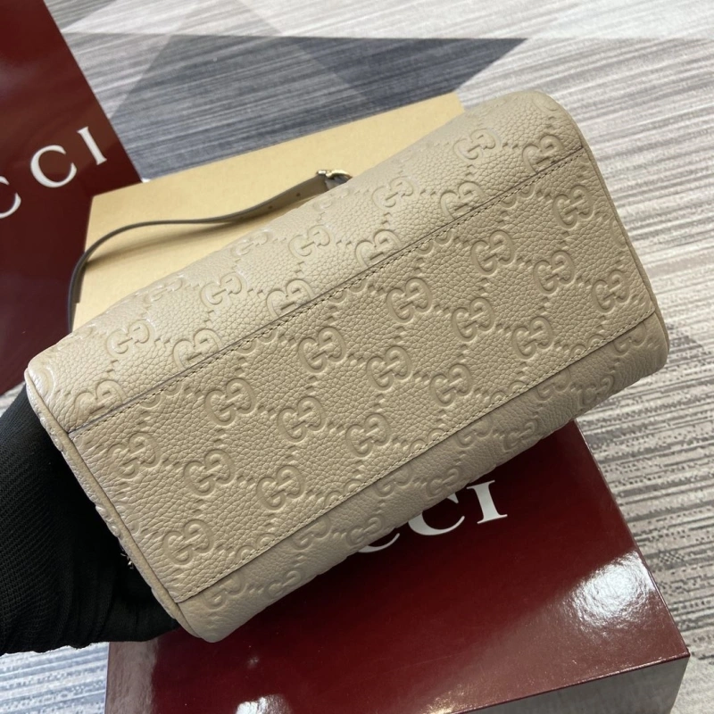Gucci Top Handle Bags 4011C-0003