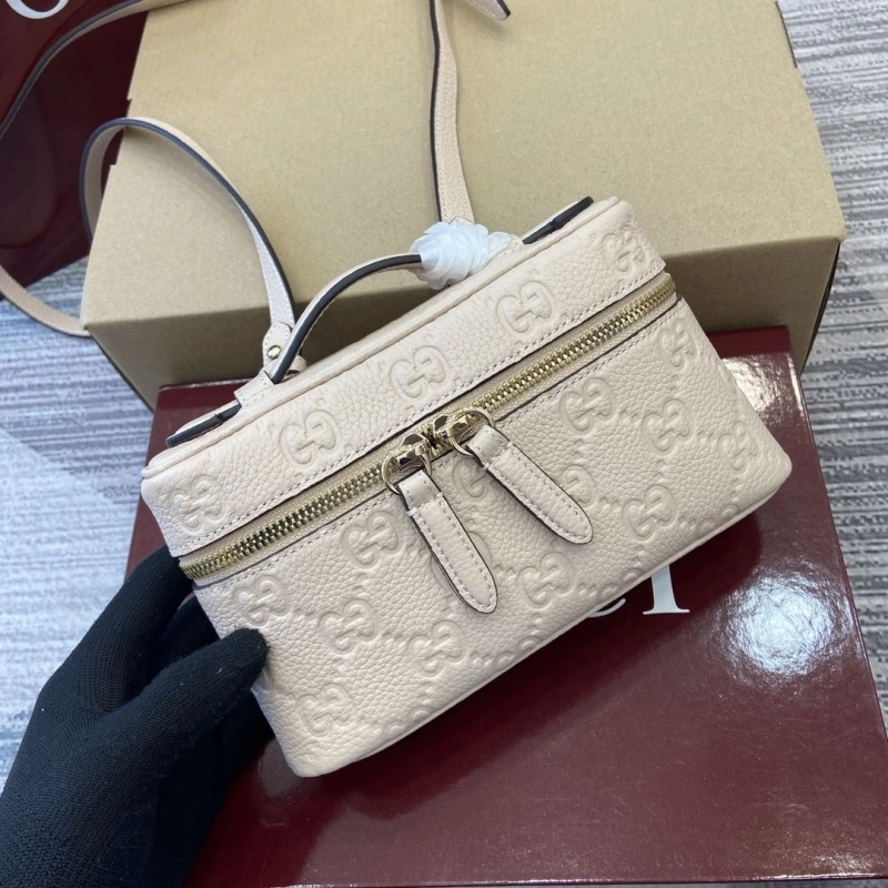 Gucci Top Handle Bags 4011C-0023