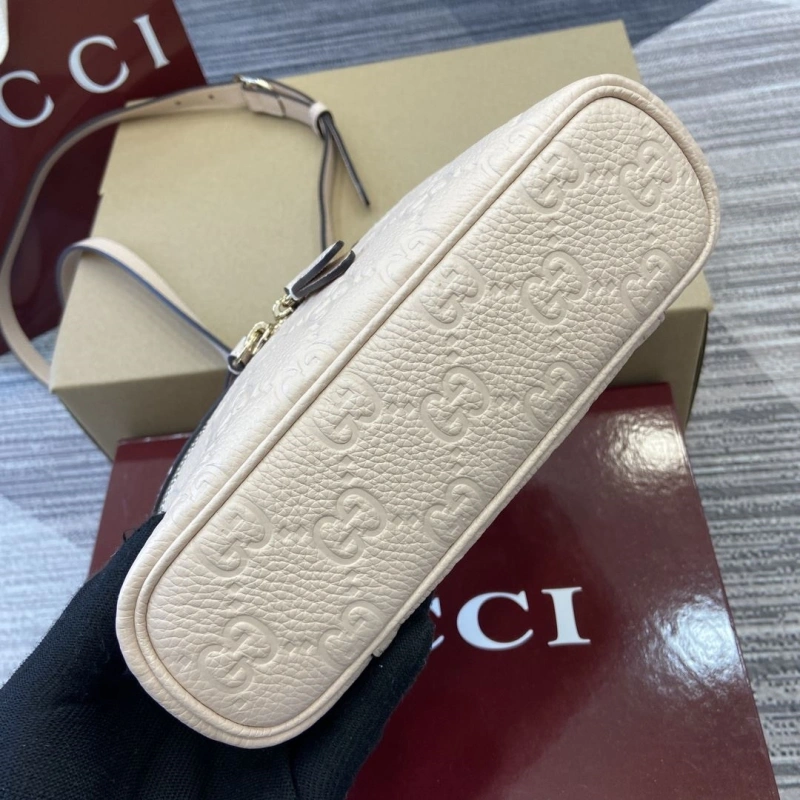 Gucci Top Handle Bags 4011C-0023