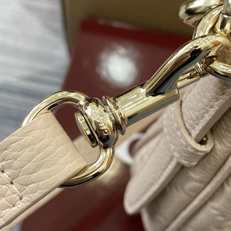 Gucci Top Handle Bags 4011C-0052