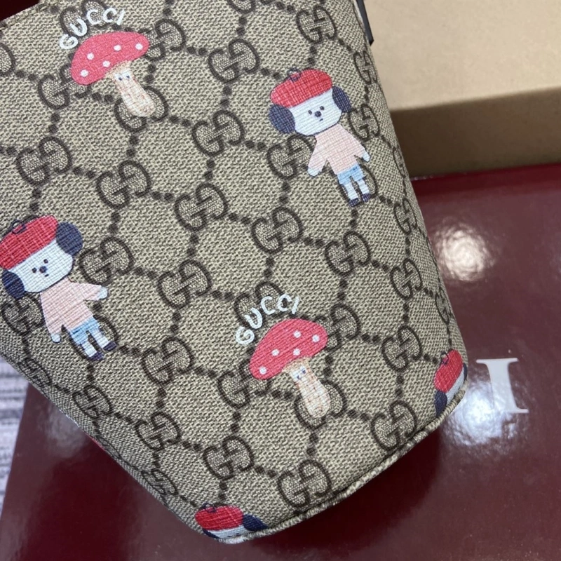 Gucci Bucket Bags 4011C-0064