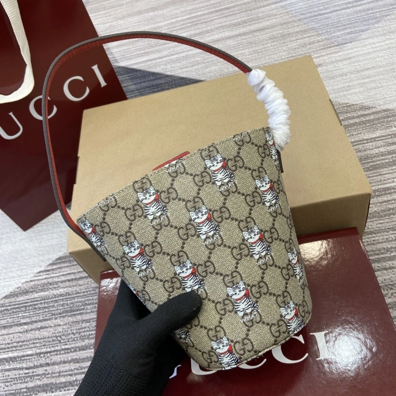 Gucci Bucket Bags 4011C-0065