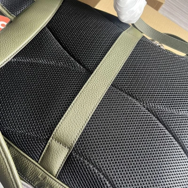 Gucci Backpacks 4011G-0029