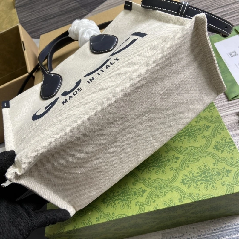 Gucci Shopping Bags 4011H-0108