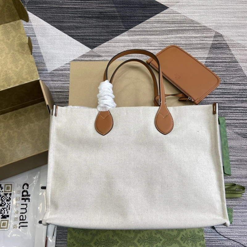 Gucci Shopping Bags 4011H-0136