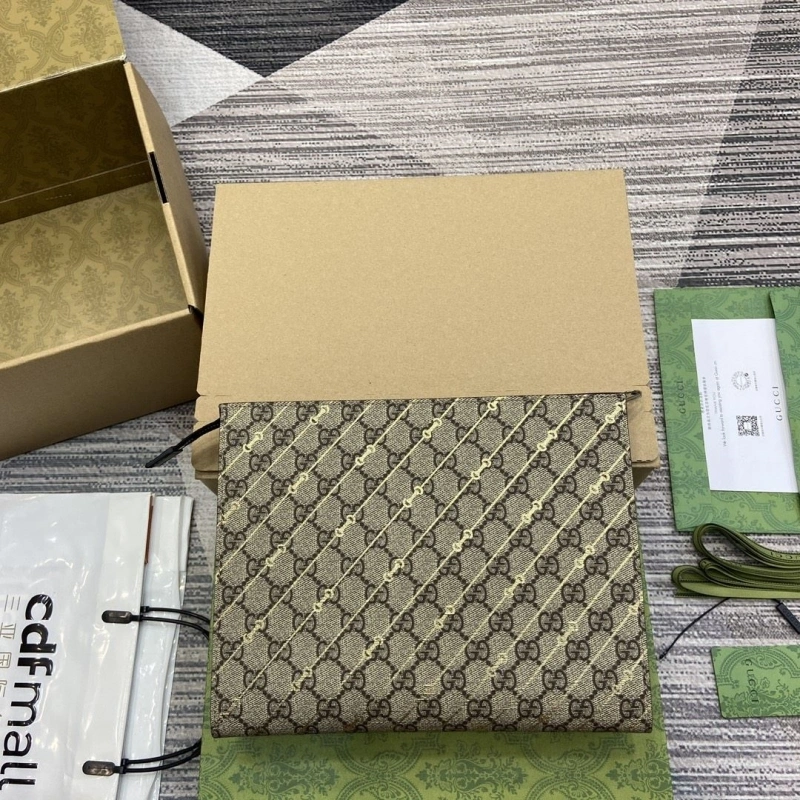 Gucci Clutch Bags 4011H-0166