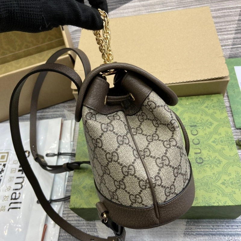 Gucci Backpacks 4011I-0008