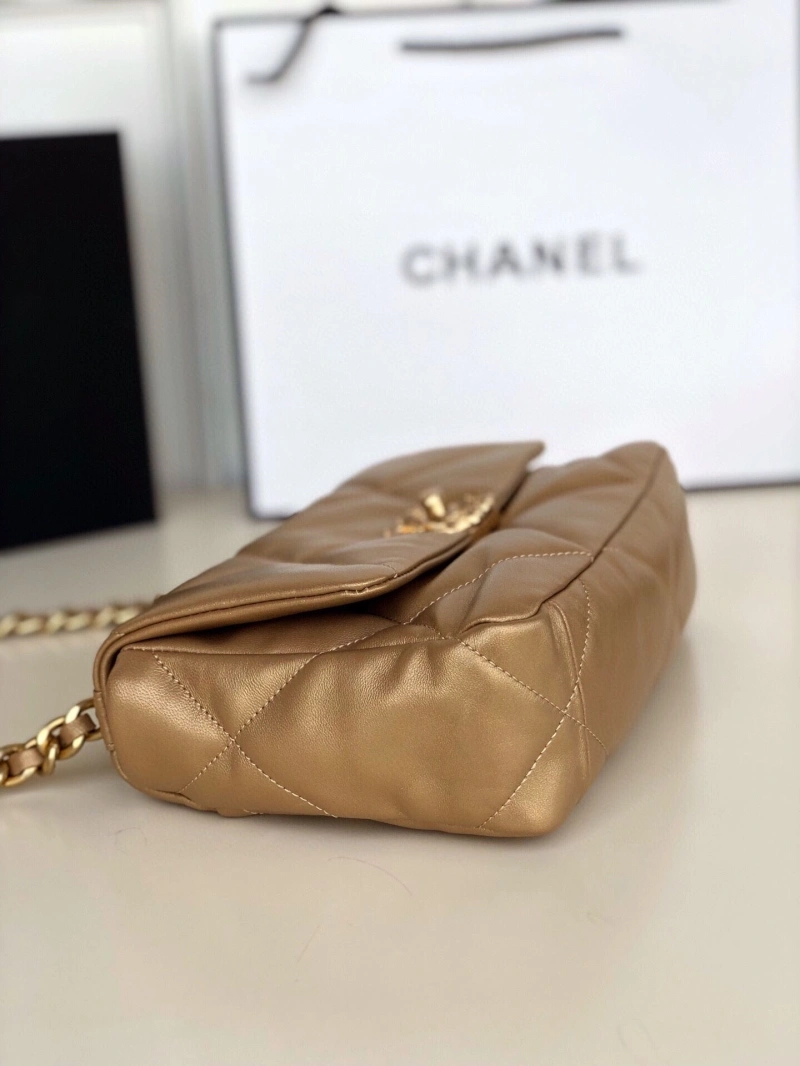Chanel 19 Bags 4016A-0038