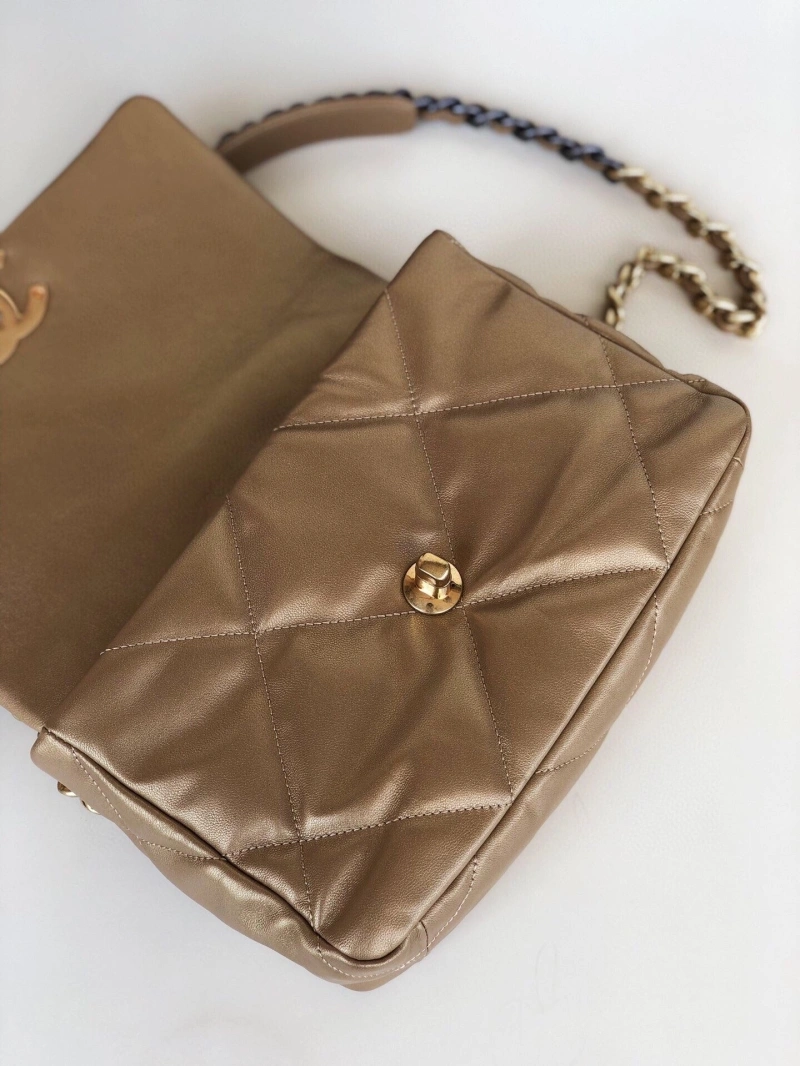 Chanel 19 Bags 4016A-0038