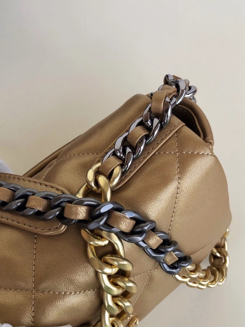 Chanel 19 Bags 4016A-0038