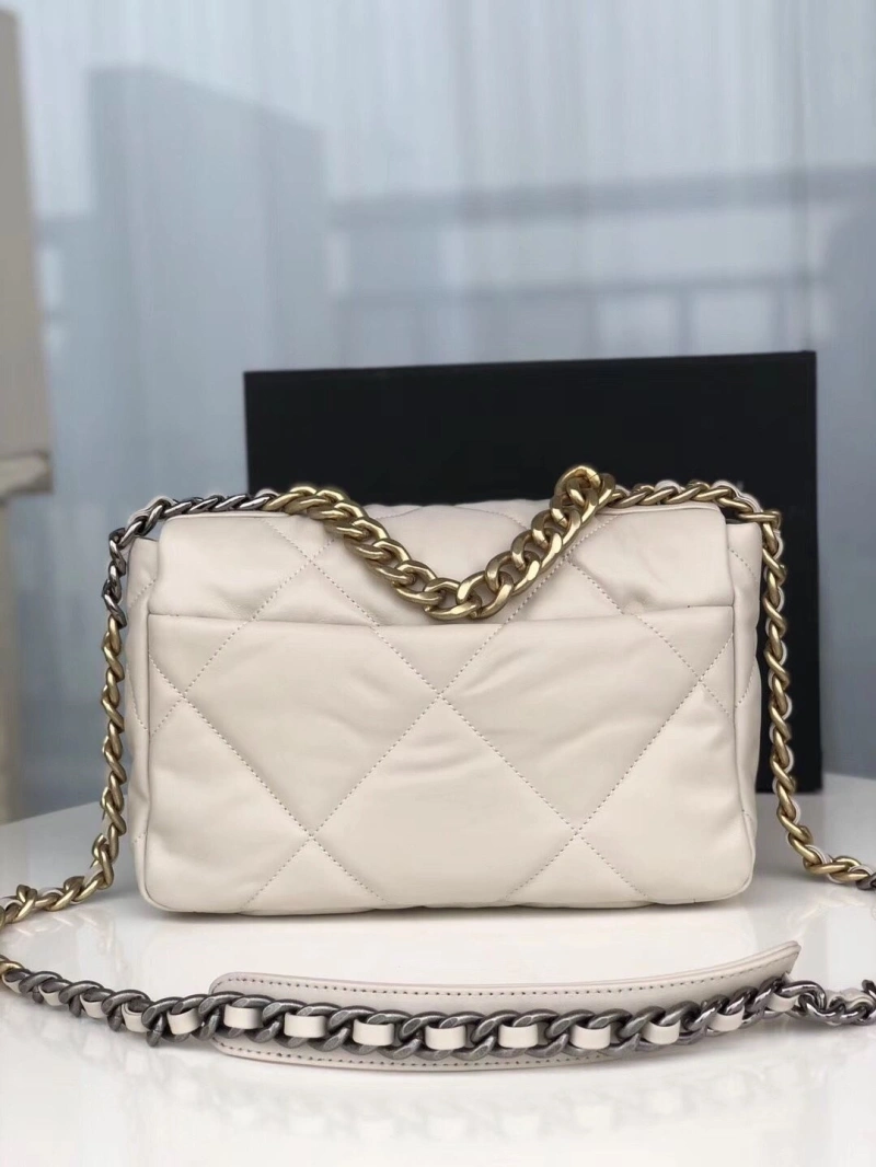 Chanel 19 Bags 4016A-0040
