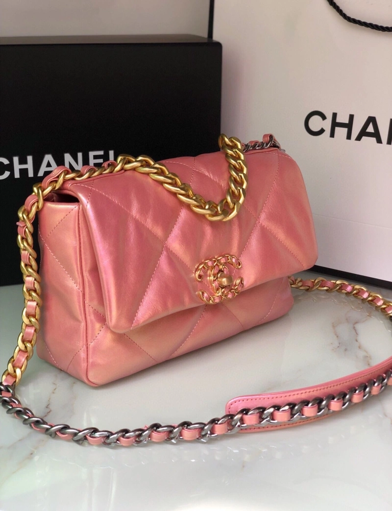 Chanel 19 Bags 4016A-0042