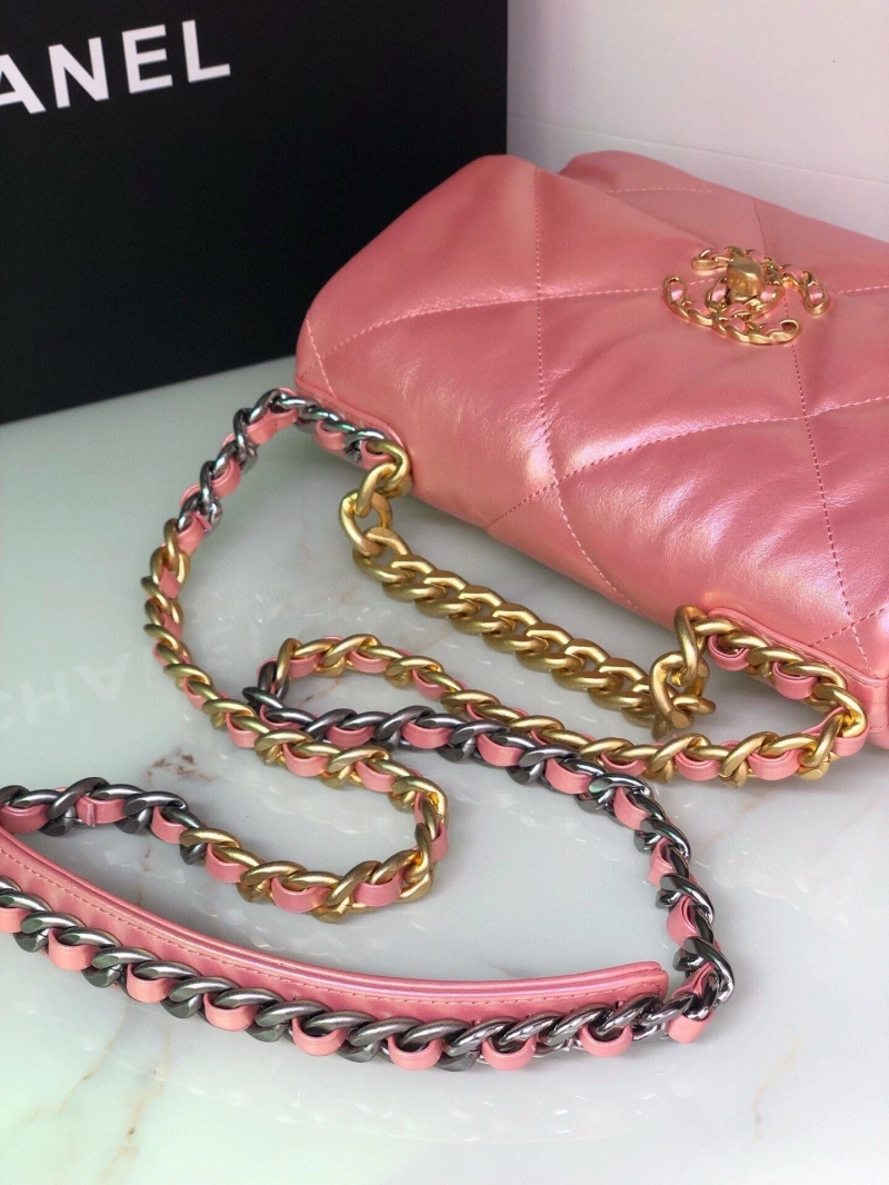 Chanel 19 Bags 4016A-0042