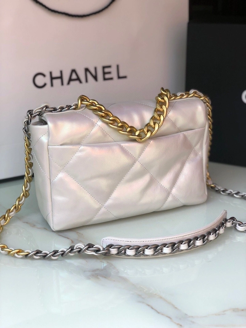 Chanel 19 Bags 4016A-0043
