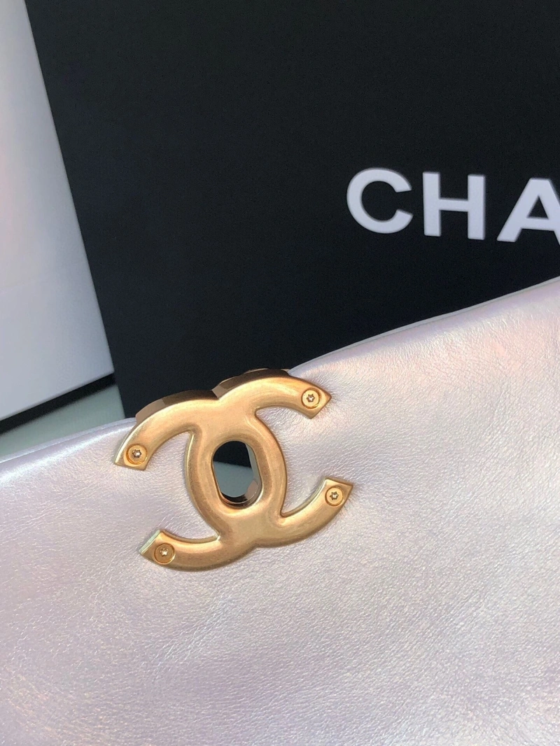 Chanel 19 Bags 4016A-0043