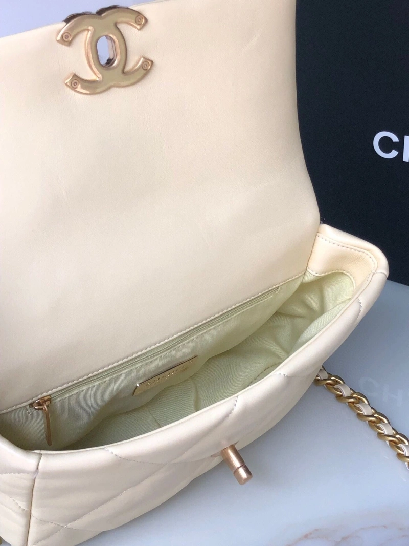 Chanel 19 Bags 4016A-0047