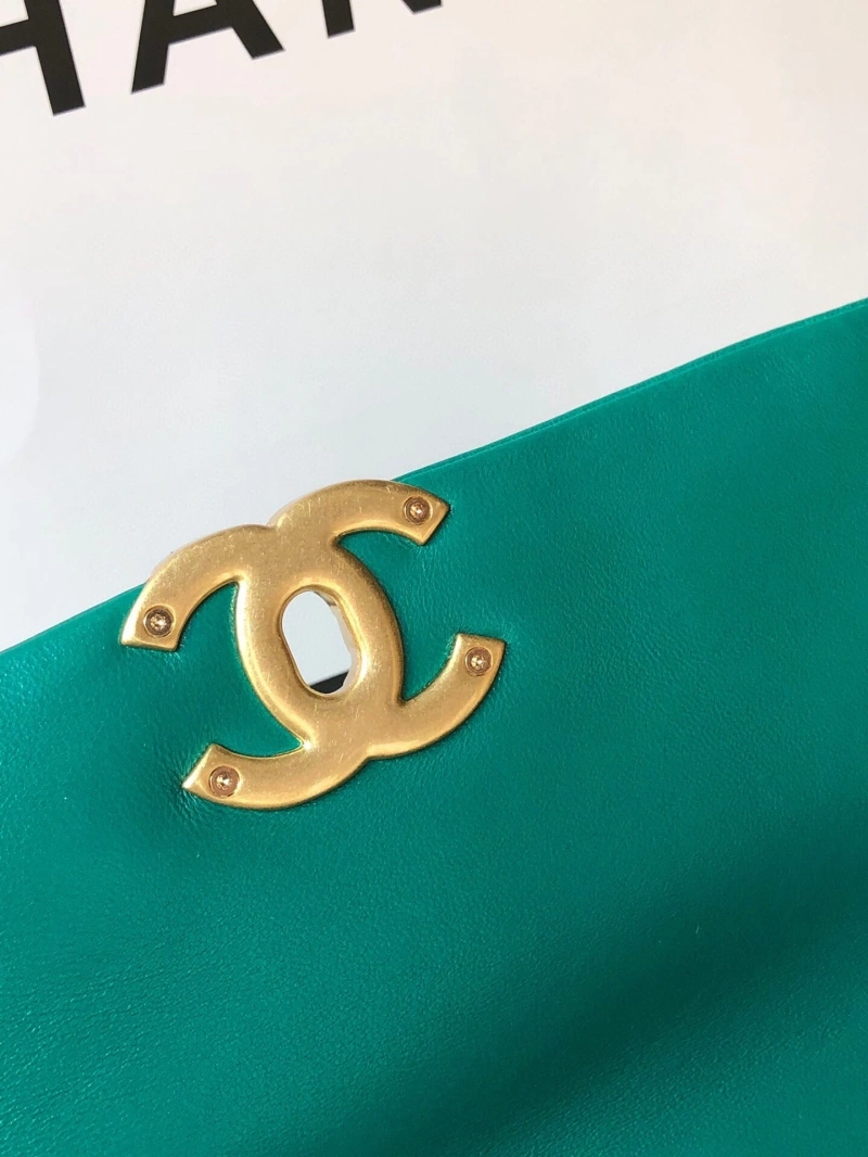 Chanel 19 Bags 4016A-0050