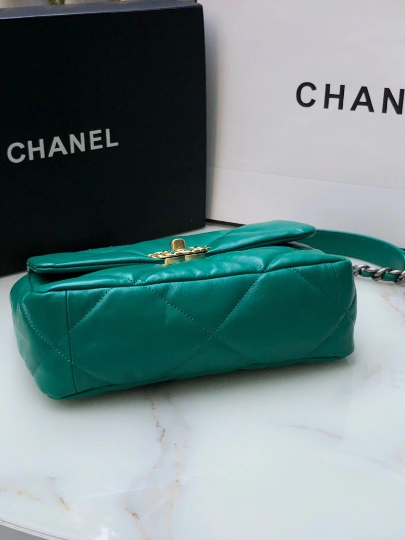 Chanel 19 Bags 4016A-0055