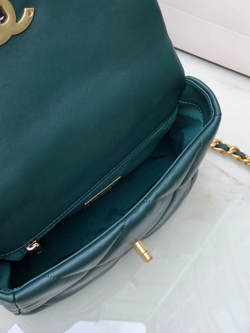 Chanel 19 Bags 4016A-0058