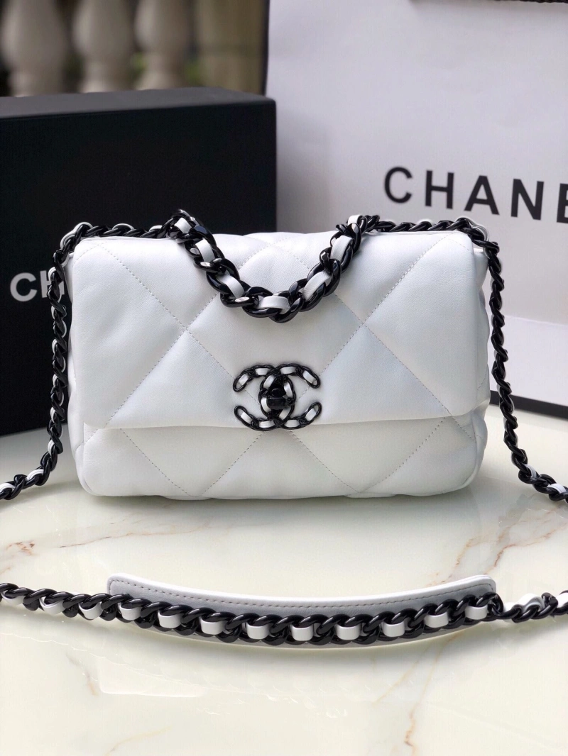 Chanel 19 Bags 4016A-0059