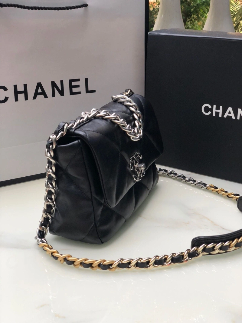 Chanel 19 Bags 4016A-0061