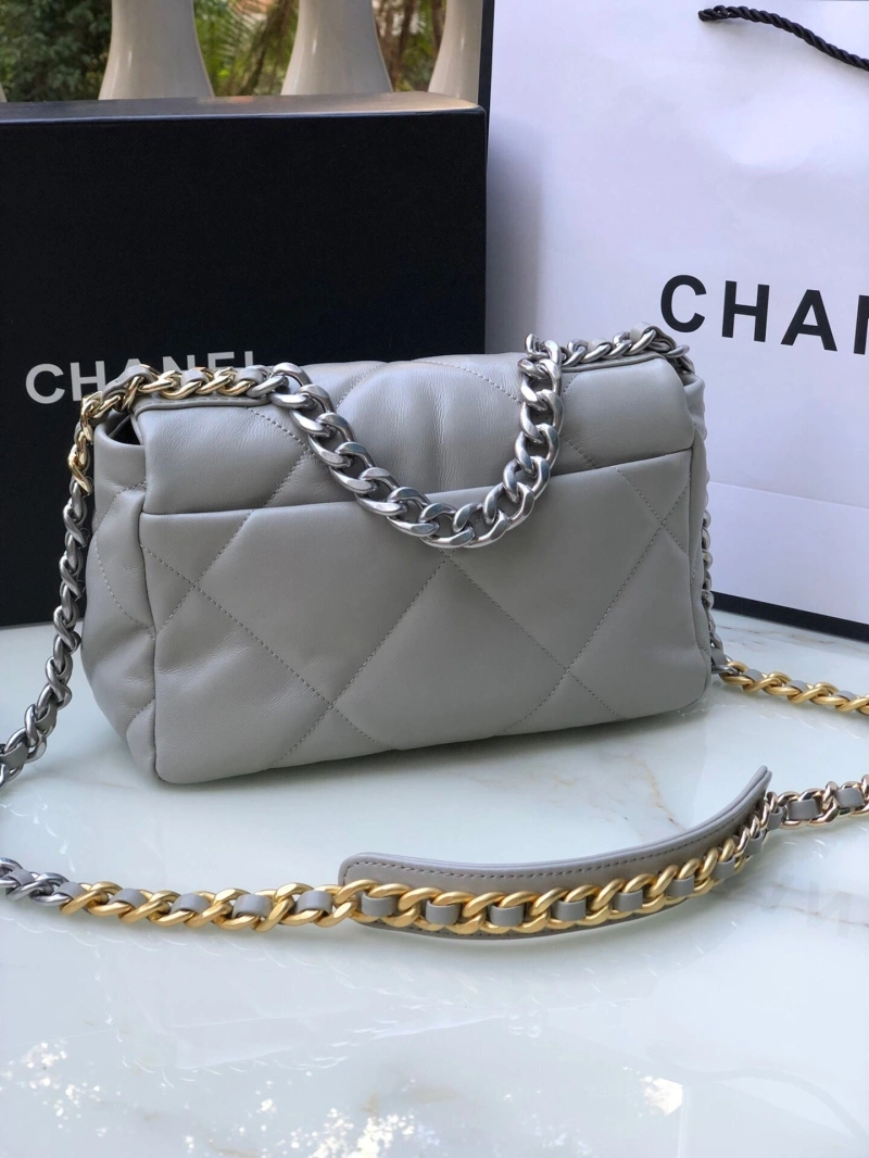 Chanel 19 Bags 4016A-0062
